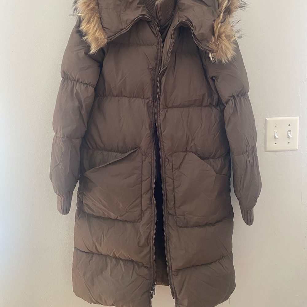 Bcbg warm winter jacket with fur lined collar.